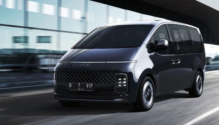 harga hyundai staria